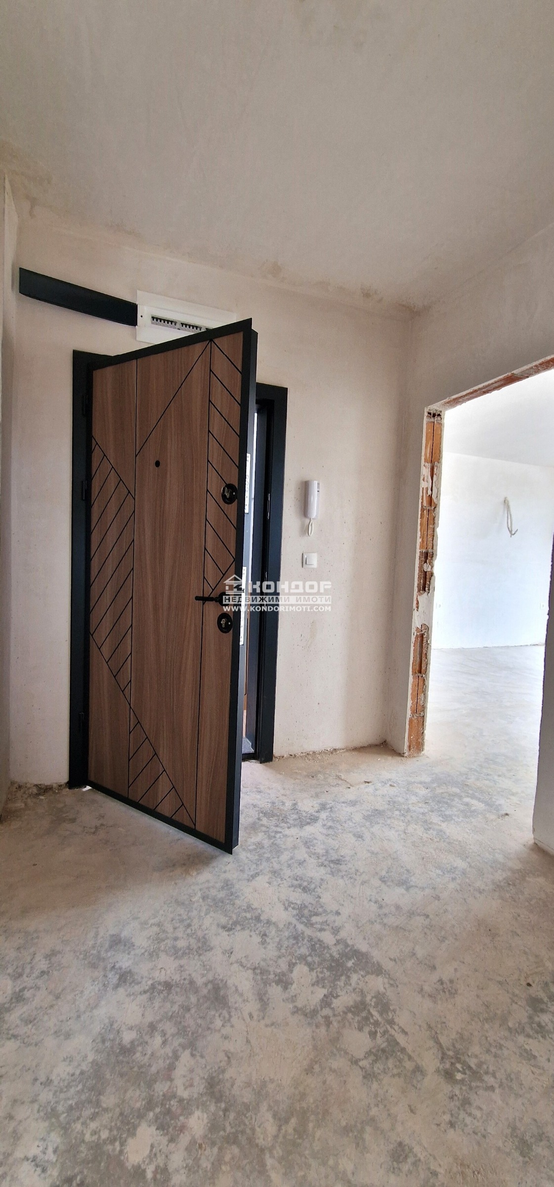 Продава 3-СТАЕН, гр. Пловдив, Кършияка, снимка 2 - Апартаменти - 49953393