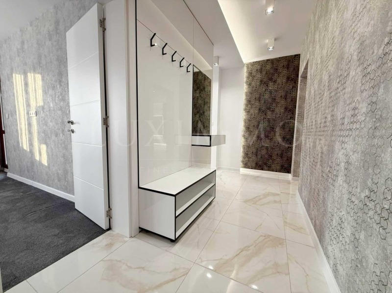 En venta  2 dormitorios Plovdiv , Ostromila , 118 metros cuadrados | 90692983 - imagen [6]