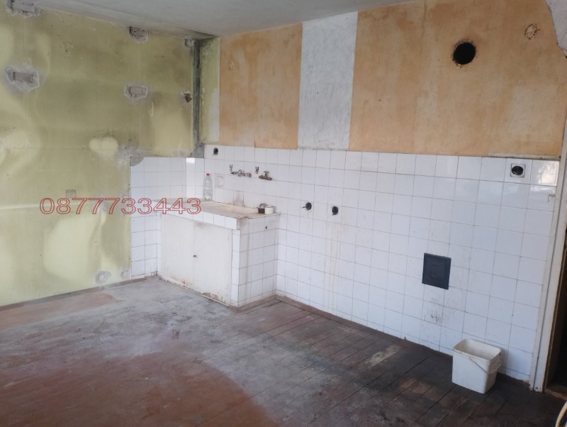 Продава 4-СТАЕН, гр. Ловеч, Център, снимка 6 - Апартаменти - 53197095