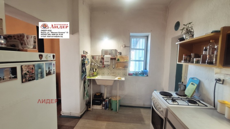 Продава КЪЩА, с. Осеново, област Варна, снимка 10 - Къщи - 52212355