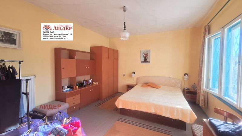 Продава КЪЩА, с. Осеново, област Варна, снимка 6 - Къщи - 52212355