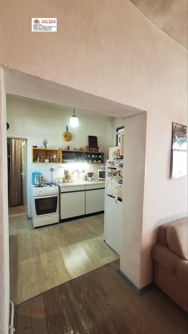 Продава КЪЩА, с. Осеново, област Варна, снимка 11 - Къщи - 52212355