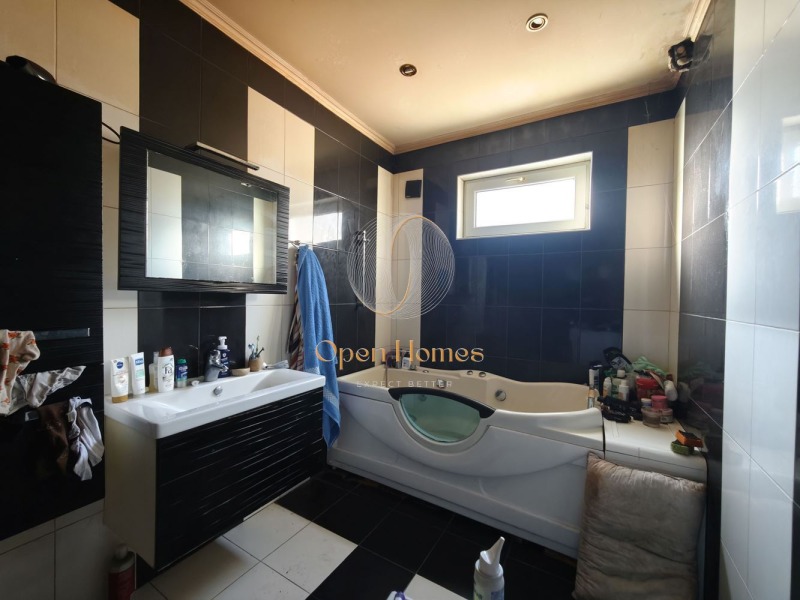 Продава КЪЩА, с. Брестник, област Пловдив, снимка 10 - Къщи - 53044092