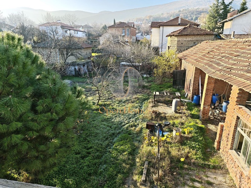 Продава КЪЩА, с. Брестник, област Пловдив, снимка 8 - Къщи - 53044092