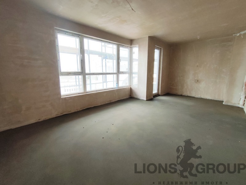 Продава 2-СТАЕН в град Варна, Левски 1 - 64 кв.м / 130 715 € » 255 656.32 лв., ЛАЙЪНС ГРУП