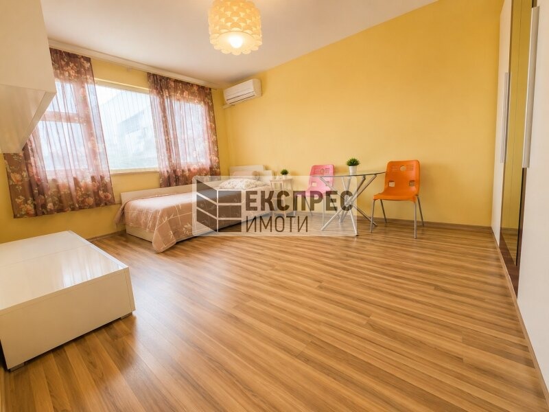 Продава 2-СТАЕН, гр. Варна, Окръжна болница-Генерали, снимка 2 - Апартаменти - 55282186