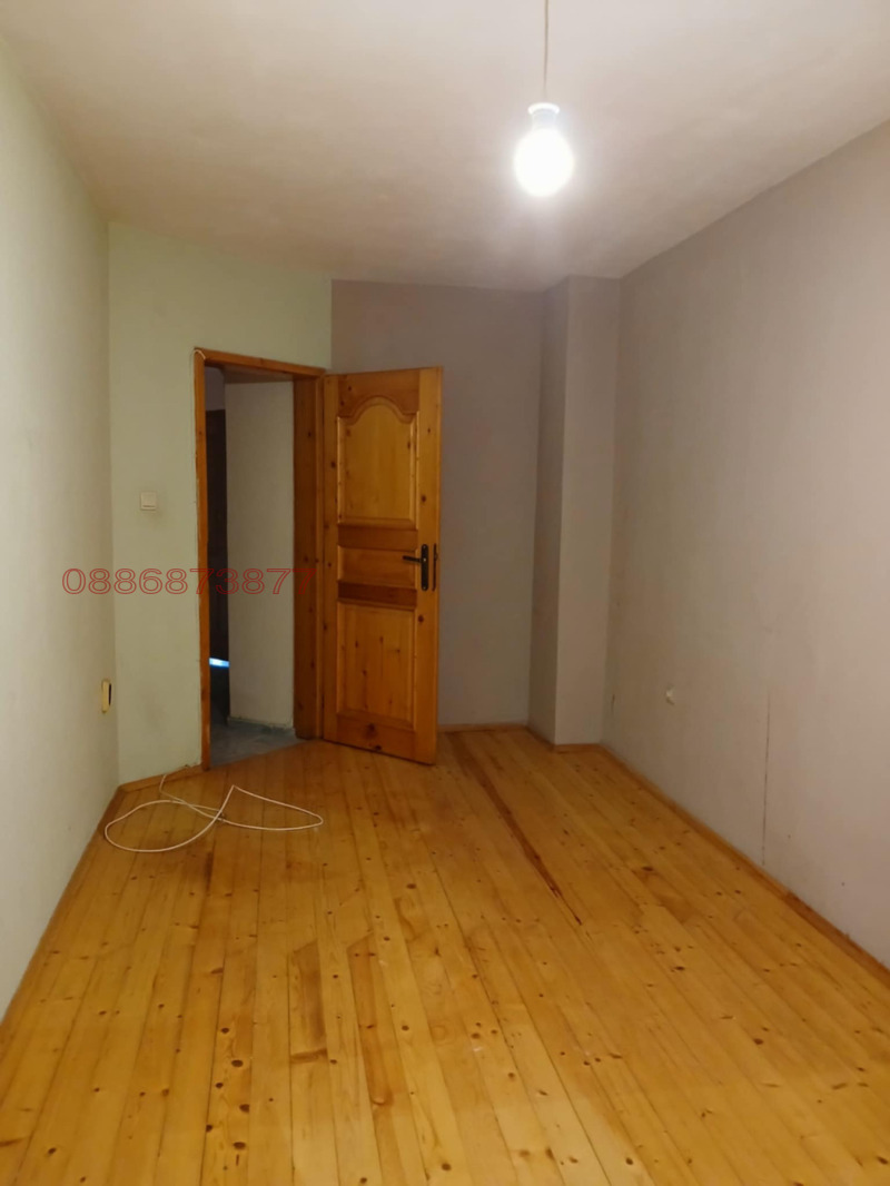 Продава 3-СТАЕН, гр. Бургас, Възраждане, снимка 4 - Апартаменти - 52782690