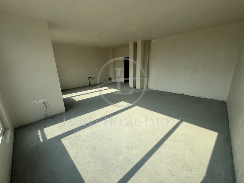 Na prodej  3+ ložnice Plovdiv , Belomorski , 178 m2 | 48146284