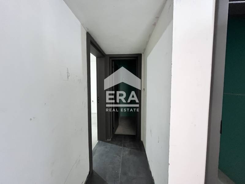 Продава ЕТАЖ ОТ КЪЩА, гр. Варна, Гръцка махала, снимка 8 - Етаж от къща - 52409554