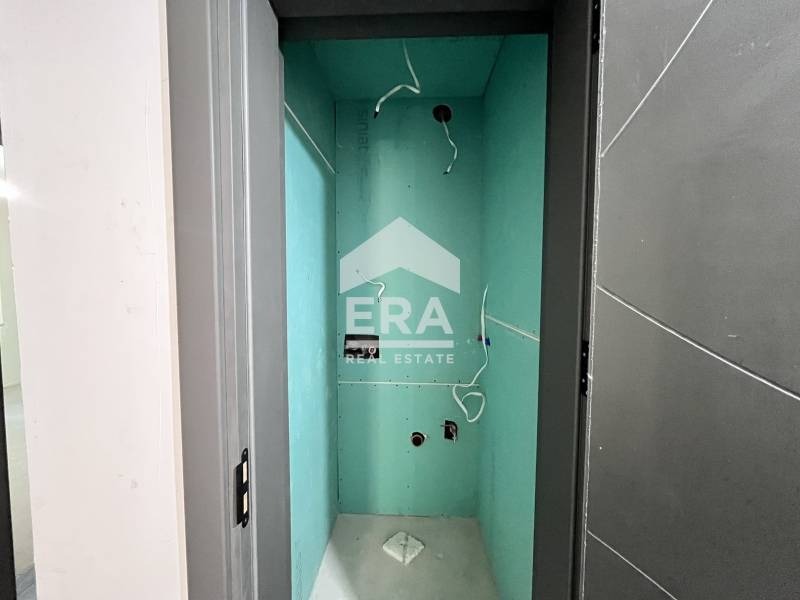 Продава ЕТАЖ ОТ КЪЩА, гр. Варна, Гръцка махала, снимка 6 - Етаж от къща - 52409554