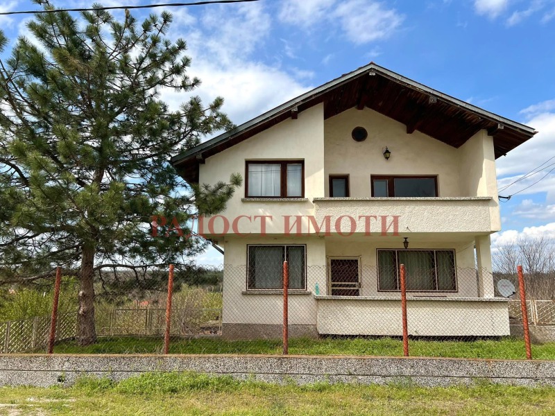 Продава  Къща област Пловдив , с. Драгойново , 260 кв.м | 33338474