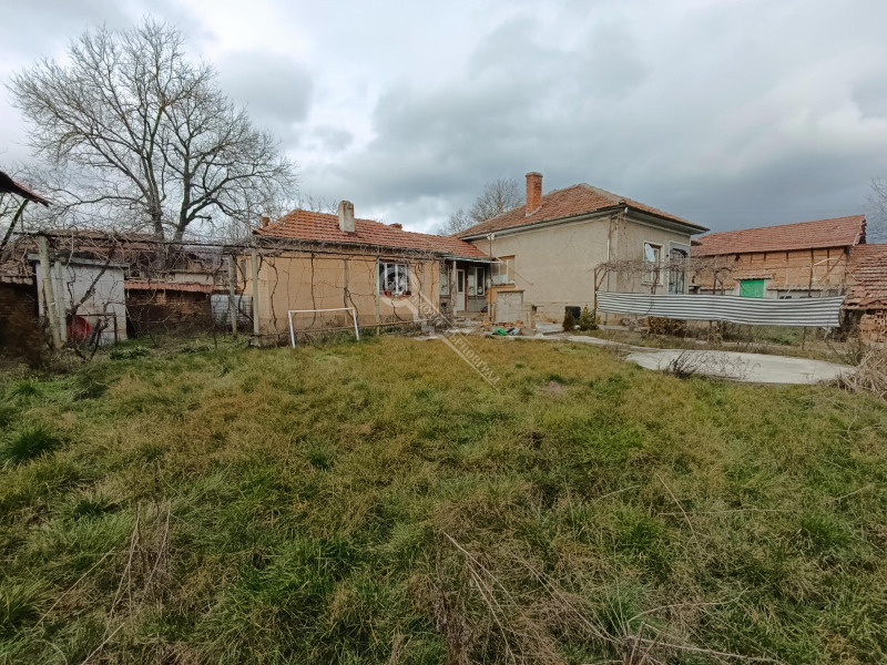 Продава КЪЩА, с. Богатово, област Габрово, снимка 11 - Къщи - 53410930