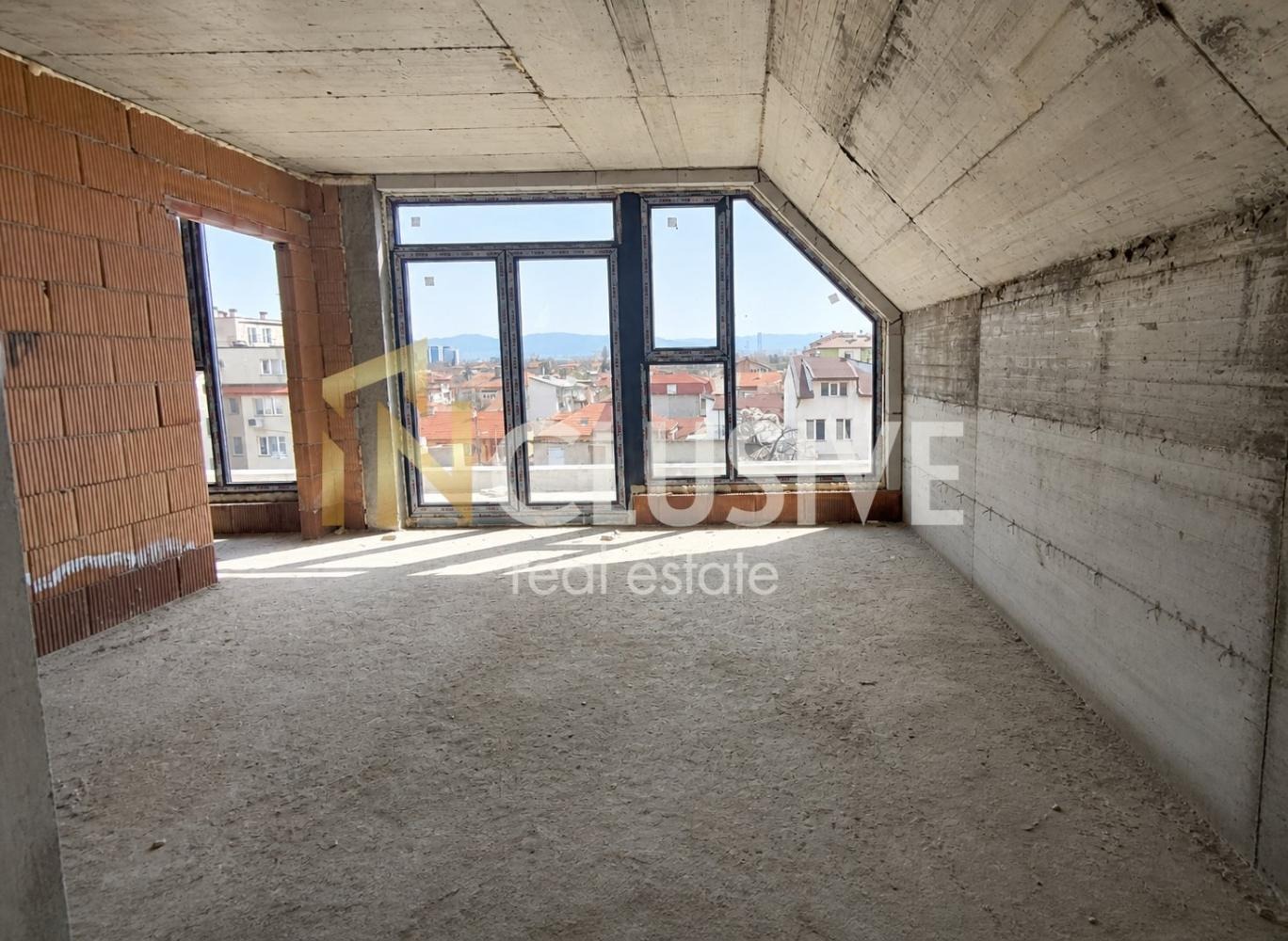 Продава  2-стаен град София , Левски , 82 кв.м | 33688157