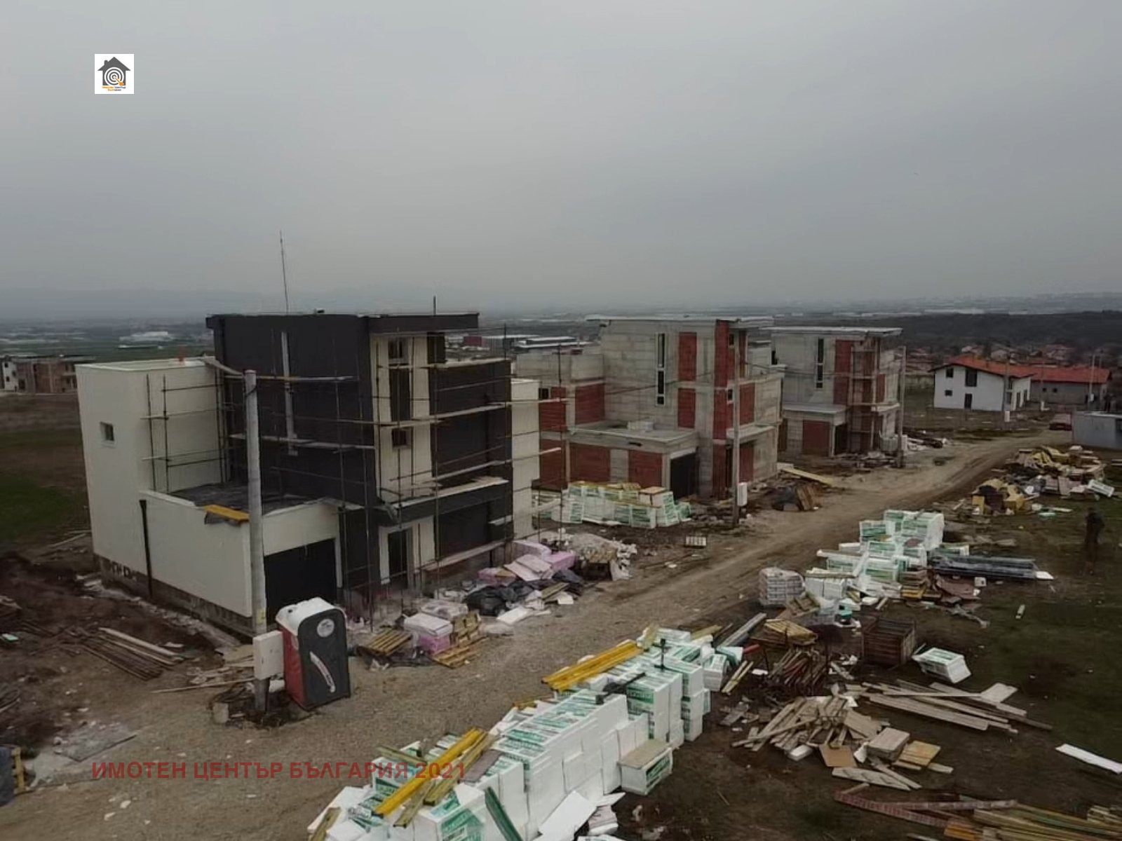 Продава КЪЩА, с. Гурмазово, област София област, снимка 2 - Къщи - 54212481