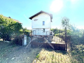 Haus Meshtiza, region Pernik 3