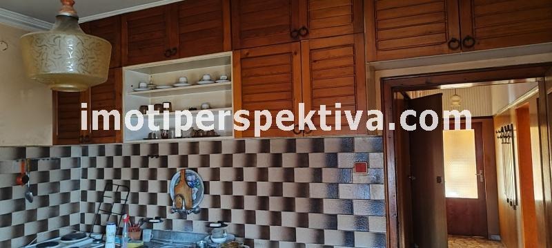 Продава  Етаж от къща град Пловдив , Кършияка , 120 кв.м | 42867578 - изображение [3]