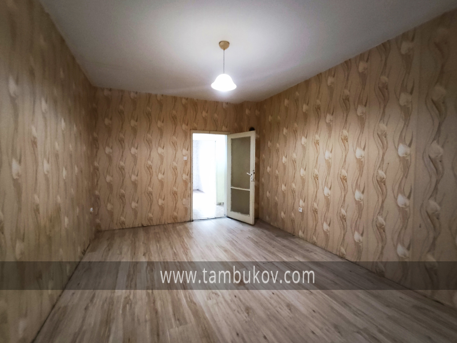 Продава 2-СТАЕН, гр. София, Толстой, снимка 3 - Апартаменти - 56562703