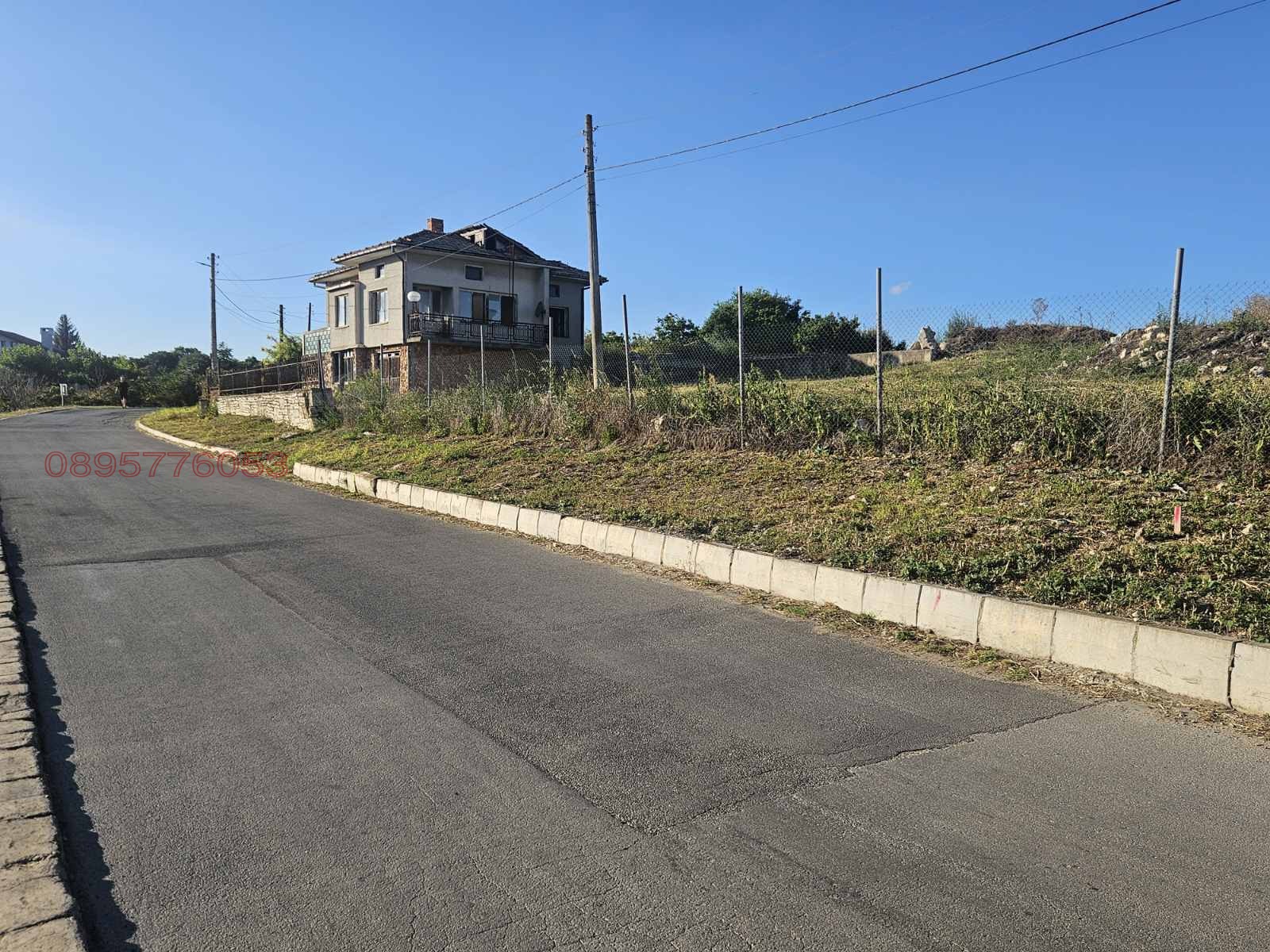 Продава КЪЩА, с. Топола, област Добрич, снимка 2 - Къщи - 55873627