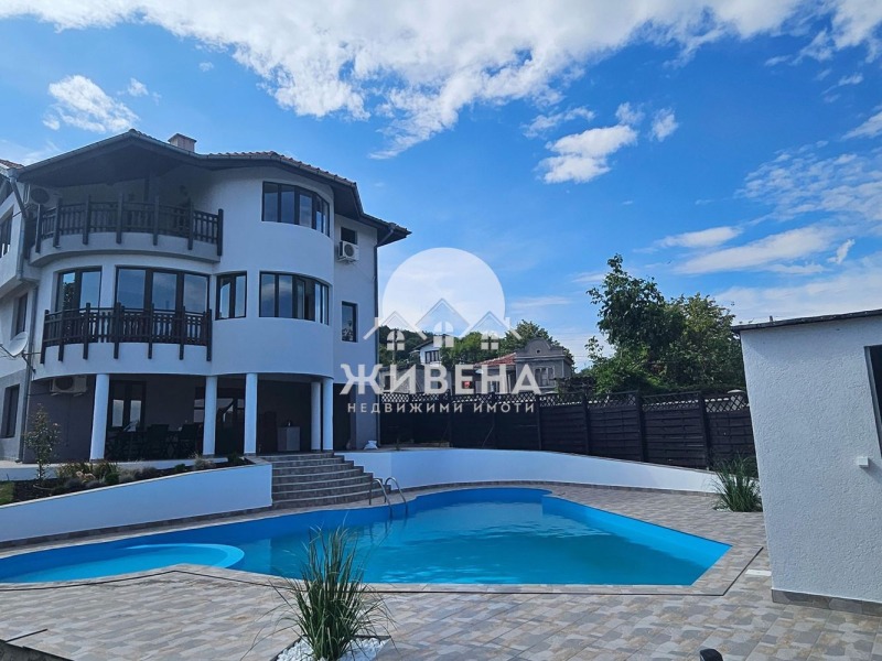Продава КЪЩА в област Добрич, с. Рогачево - 300 кв.м / 335 000 € » 655 203.05 лв., ЖИВЕНА