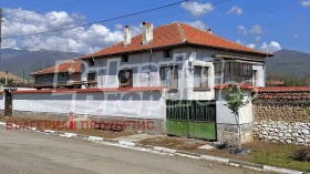 Продава къща област Стара Загора с. Горно Сахране - [1] 
