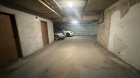 Parkovací místo Idealen centar, Montana