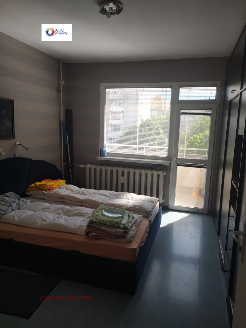 Продаја  2 спаваће собе Софија , Младост 1 , 120 м2 | 50085309 - слика [11]