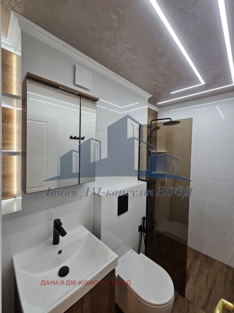 Продава 3-СТАЕН, гр. Шумен, Боян Българанов 1, снимка 14 - Апартаменти - 54694203