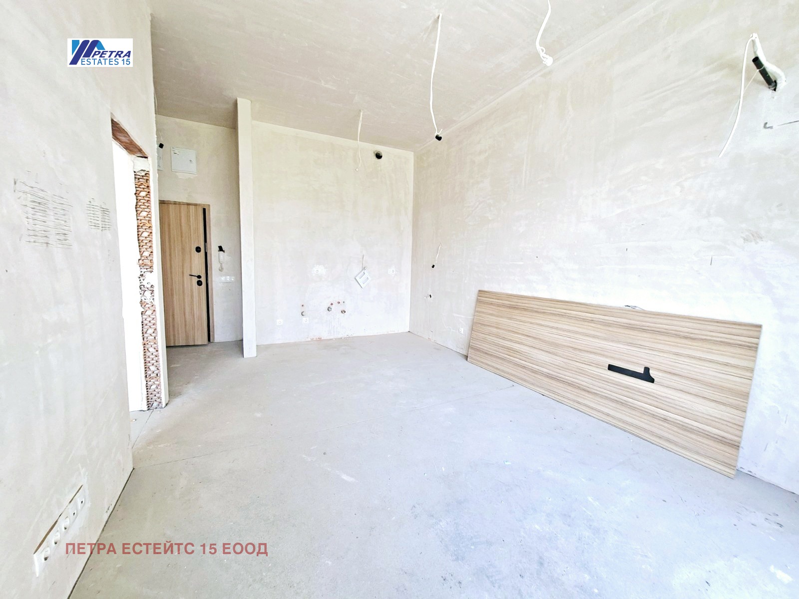 Продава 2-СТАЕН, гр. София, Център, снимка 2 - Апартаменти - 54428179