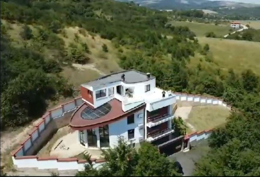 Продава КЪЩА, гр. София, гр. Банкя