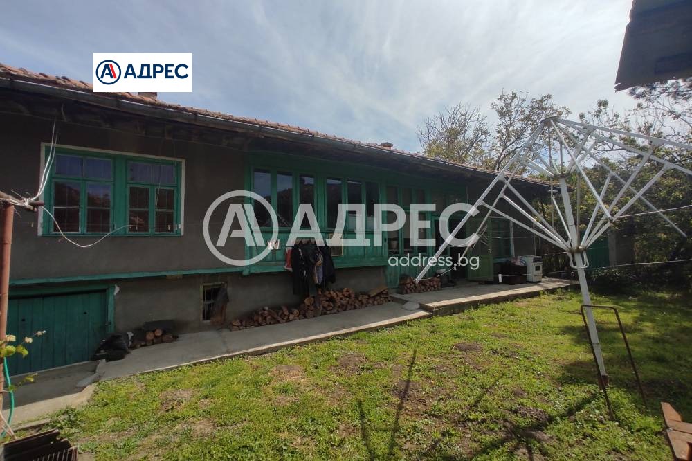Продава КЪЩА, с. Балкански, област Разград, снимка 10 - Къщи - 54737860