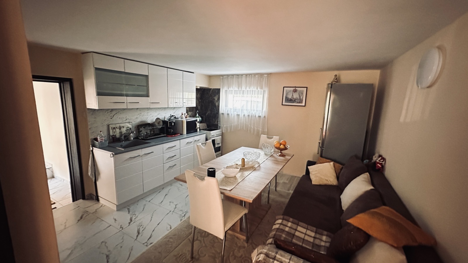 Продава КЪЩА, гр. София, с. Кътина, снимка 2 - Къщи - 55931884