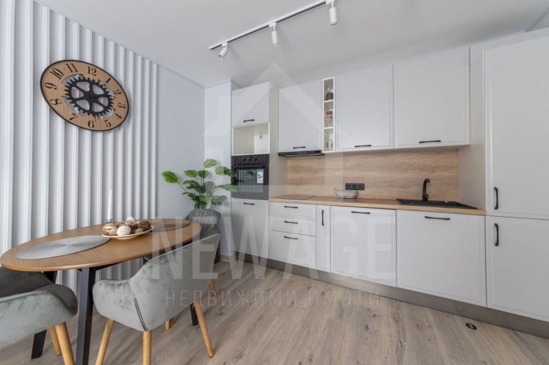 Продава 2-СТАЕН, град Варна, Левски 1 • 185900 € / 363588.80 лв. • 94018242 1