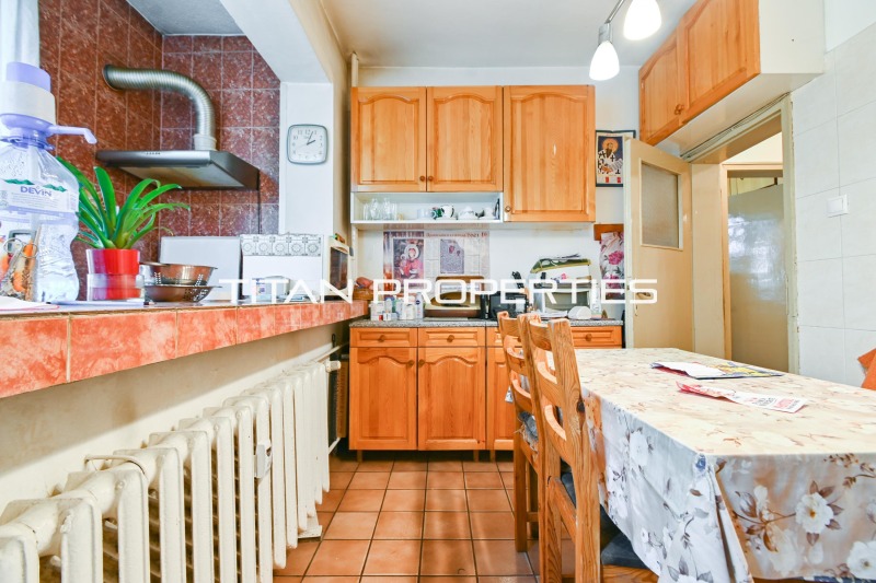 Продава 3-СТАЕН, гр. София, Гоце Делчев, снимка 14 - Апартаменти - 52051075