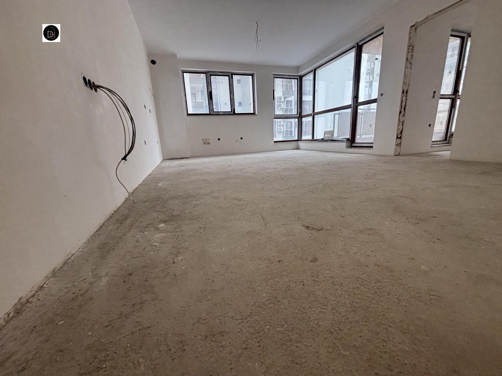 Продава 3-СТАЕН, гр. Пловдив, Южен, снимка 2 - Апартаменти - 53798193