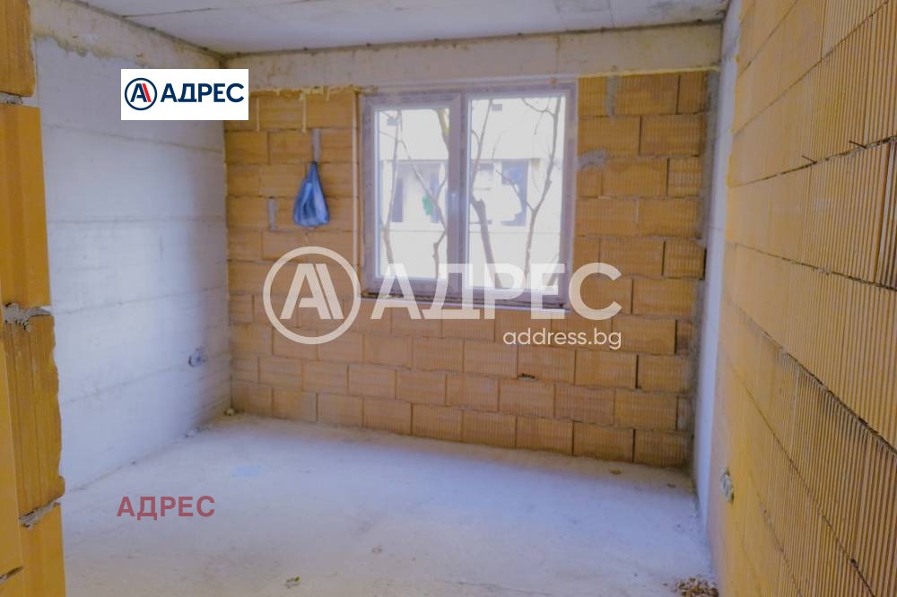 Продава 3-СТАЕН, гр. Варна, Централна поща, снимка 6 - Апартаменти - 54253438