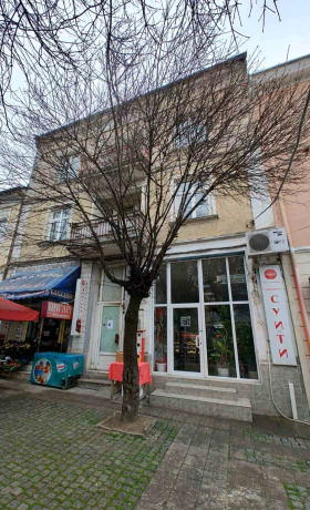Продажба на магазини в област Благоевград — страница 2 - изображение 1 