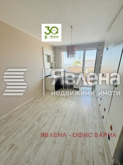 Продава 3-СТАЕН, гр. Варна, Бриз, снимка 3 - Апартаменти - 55534094