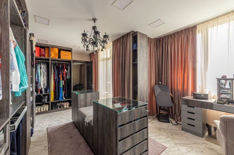 À venda  Mais de 3 quartos Varna , Grand Mol , 239 m² | 81153857 - imagem [10]