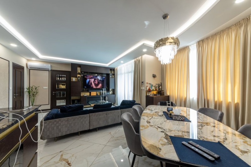 À venda  Mais de 3 quartos Varna , Grand Mol , 239 m² | 81153857 - imagem [12]