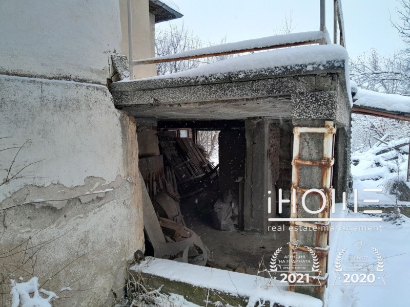 Продава КЪЩА, с. Белчин, област София област, снимка 16 - Къщи - 53071648