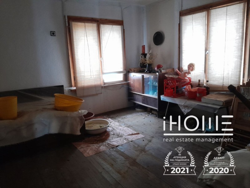 Продава КЪЩА, с. Белчин, област София област, снимка 13 - Къщи - 53071648