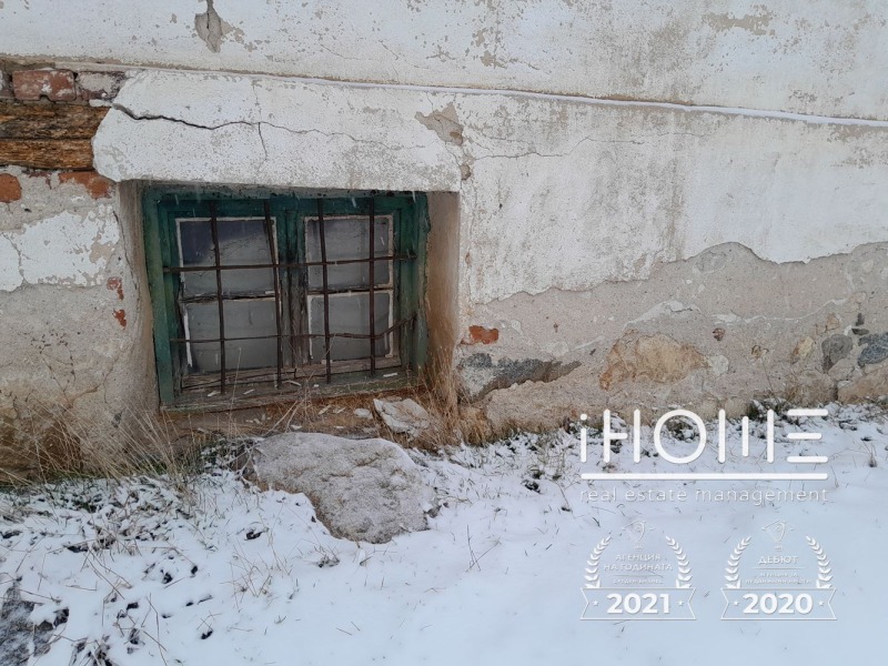 Продава КЪЩА, с. Белчин, област София област, снимка 15 - Къщи - 53071648