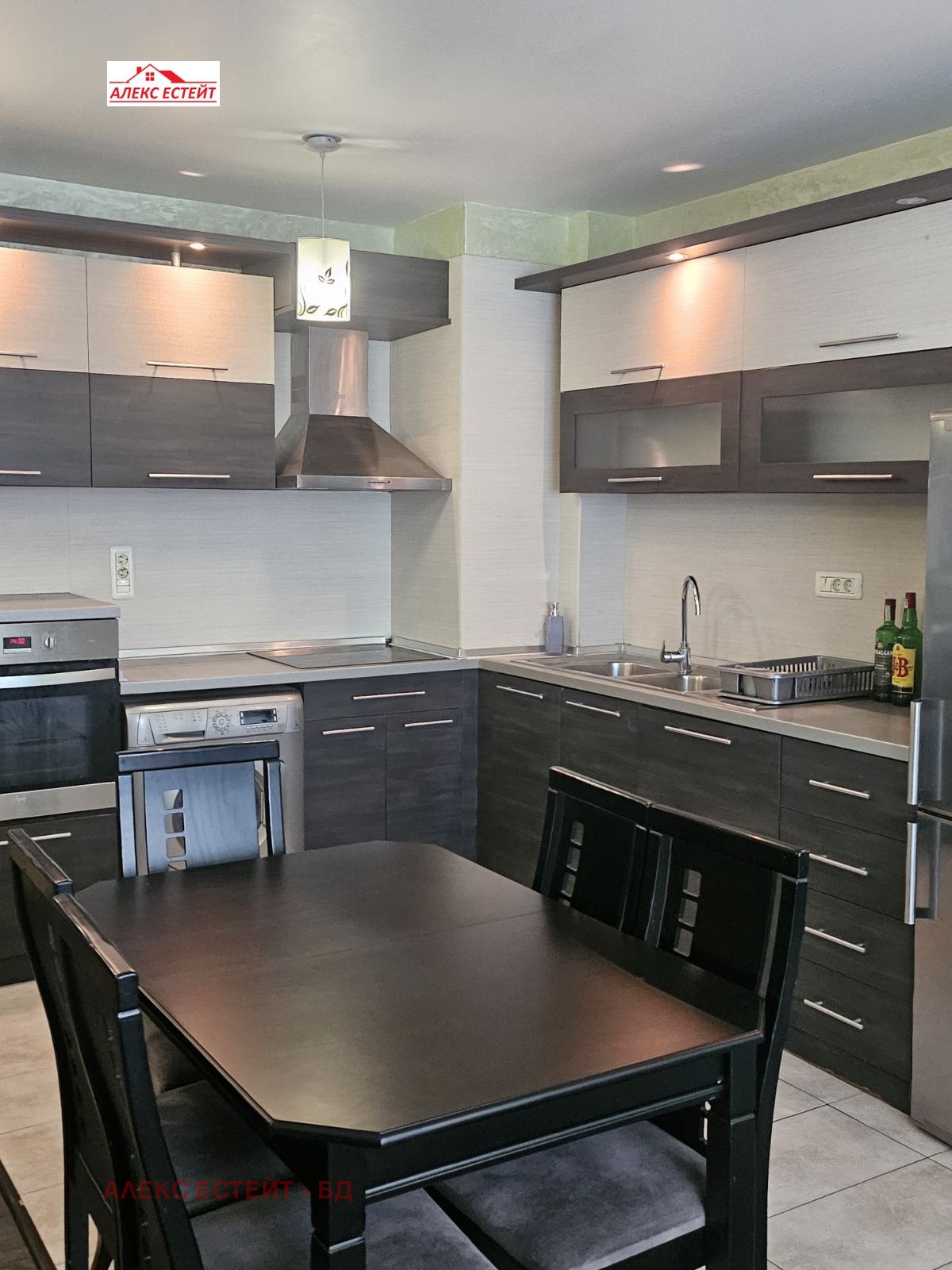 Продава 3-СТАЕН, гр. Русе, Център