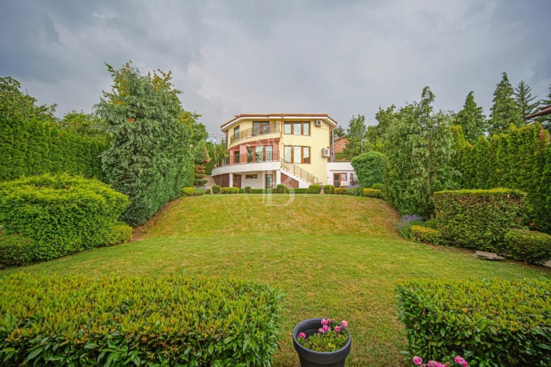 Продава КЪЩА в град София, с. Мало Бучино - 400 кв.м / 1 200 000 € » 2 346 996.00 лв., БАРНС БЪЛГАРИЯ
