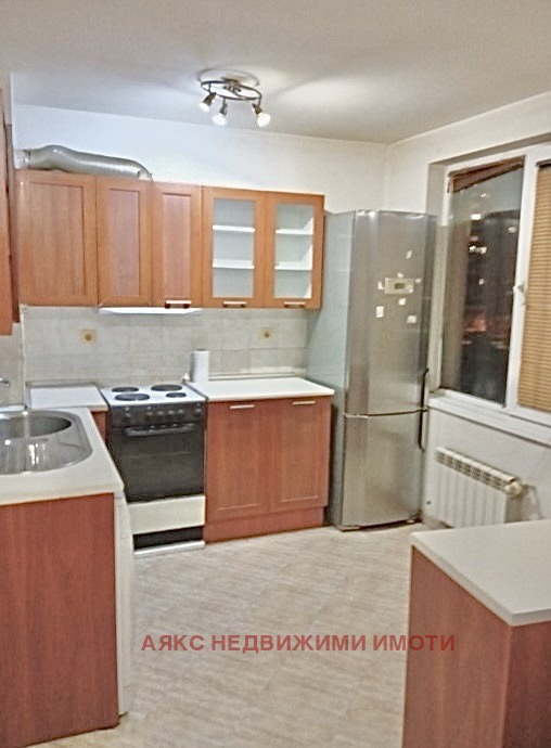 Na prodej  1 ložnice Sofia , Ljulin 6 , 68 m2 | 43353100