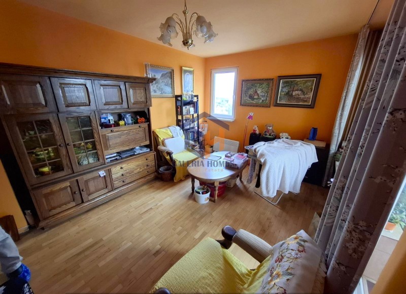 En venta  1 dormitorio Sofia , Dianabad , 74 metros cuadrados | 57260701 - imagen [2]