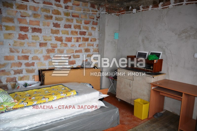 Продава КЪЩА, с. Богомилово, област Стара Загора, снимка 13 - Къщи - 48775315