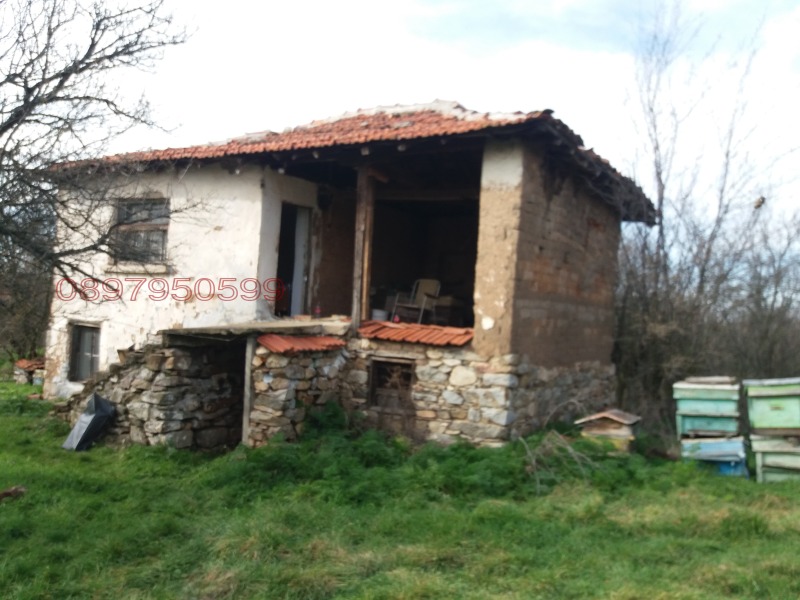 Продава КЪЩА, с. Каменна река, област Хасково
