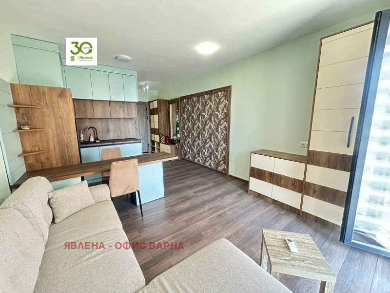Продава 1-СТАЕН в град Варна, к.к. Св.Св. Константин и Елена - 38 кв.м / 107 000 € » 209 273.81 лв., ЯВЛЕНА - ОФИС ВАРНА