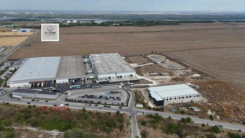 Продава ПАРЦЕЛ в град Русе, Промишлена зона - Изток - 22688 кв.м / 465 000 € » 909 460.95 лв., ДТ ХОУМ